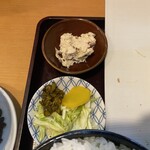 とんかつ しお田 - 小鉢（2025年1月19日撮影）