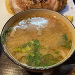 とんかつ しお田 - とん汁（2025年1月19日撮影）