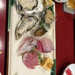 ニュー新橋ビル 牡蠣入レ時 - 