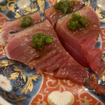 鮨 もりなり - 鰹の漬けをあたり葱で〜お酒がすすみます‥ねぇ‥˚✧₊⁎