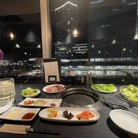 桜木町de焼肉DOURAKU - 素敵な夜景を眺められました♪