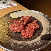 ホルモン焼肉 富や 栄店 - 