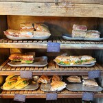 丘の上のパン屋 - 