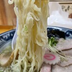 中華そば屋 佐藤 - 極上の平打ち麺