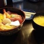 いそ勘 - ランチの海鮮丼