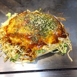 五エ門 - お好み焼き  肉、卵、そば