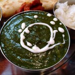 ジェヴァン - ほうれん草チキン