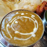 ジェヴァン - 本日のカレー（チキンとジャガイモ）