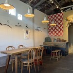 ダコタ ラスティック テーブル - 