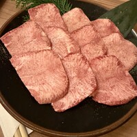 焼肉 しゃぶしゃぶ 石田屋。 北野坂店 - 