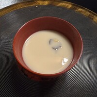 瓢亭 本店 - ナマコが入った白みそ汁