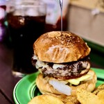 ドロール ダイナー - ブルーチーズバーガー