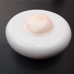 ベルエキップ - ◯明太子のブランマンジェ
            いつものようにチーズのコク感と軽い塩味
            
            相変わらず、後味の旨み感が美味しいなあ♪