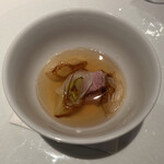 ル・クール神戸 - 河内鴨と朝来産岩津ねぎのスープ