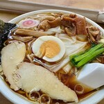 盛昭軒 - ちゅるんとしたワンタンがたっぷり！