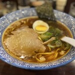 醤油ラーメン かまやつ - 