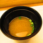 鮨処 凜 - 大将おまかせ　１５０００円（税込）　椀物　あさりの団子ホタテ入【２０２５年１月】