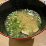 第8八千代丸 - （１１）おにぎり　後造りお味噌汁　濃厚さば汁