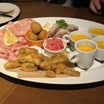 アダット マルヤマ - 