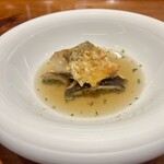 馳走西健一 - 甘鯛うろこ焼き　玉取茸のコンソメ　舞茸椎茸ソテー