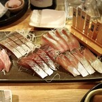 フィッシュ オン ディッシュ ロリー - 