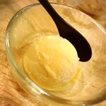 フィッシュ オン ディッシュ ロリー - 