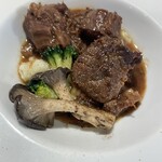 ママン - 牛肉の黒ビール煮込み