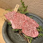 精肉卸問屋直営焼肉店 牛次郎 - 