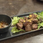 居酒屋SANUFA - 美崎牛サイコロステーキ(1300円)