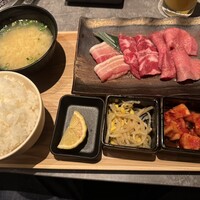 焼肉 ギュウトピア - 