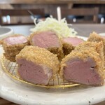 厚切りレアとんかつ まことん - 