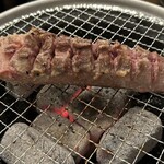 餃子・とんちゃん専門店 塚ちゃん餃子 - 一本タン