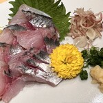 あじふらい てしお - あじ刺身