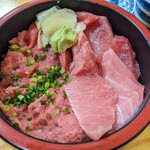 大和水産 - 【2025/1】大トロとネギトロ丼(近景)