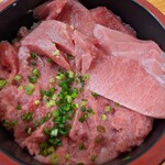 大和水産 - 【2025/1】大トロとネギトロ丼(アップ)