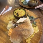 ヤムヤムカデー - 小アジのフライがある時