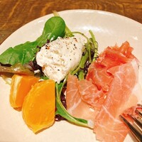オービカ モッツァレラバー 梅田店 - 