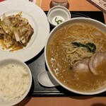 デニーズ - 