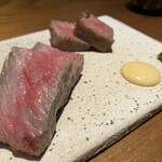 創作鉄板 粉者東京 - 手前リブシン、奥マキ
