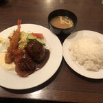 グリルらんぷ亭 - 