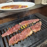 焼肉 かっぱ梶岡 - スーパーハラミオン座鉄板