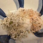 山玄茶 - シラス、デンブと