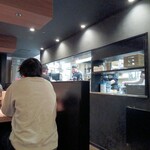 麺や兼虎 - 厨房の様子