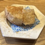 食堂Light - カラスミ大根  下茹した大根が柔らかい。表面はカリッと揚げられている。カラスミと大根って合うんだね✨