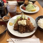 とんかつ八千代 - 