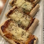 立ち呑み処 なかや - 油揚げの味噌チーズ