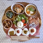 エムアール カフェ - 