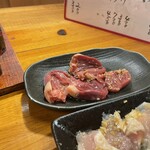 嵐や - ハツ、下は羽根身