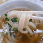手打ちうどん 朝木 - 薬味を入れて〜ズズズズズズ