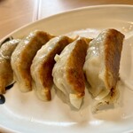 松戸中華そば 富田食堂 - めちゃくちゃ美味しい餃子